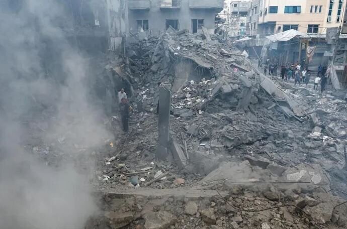 وبگاه عبری: اشغال شهر غزه با کنترل از راه دور آغاز خواهد شد وبگاه عبری: اشغال شهر غزه با کنترل از راه دور آغاز خواهد شد