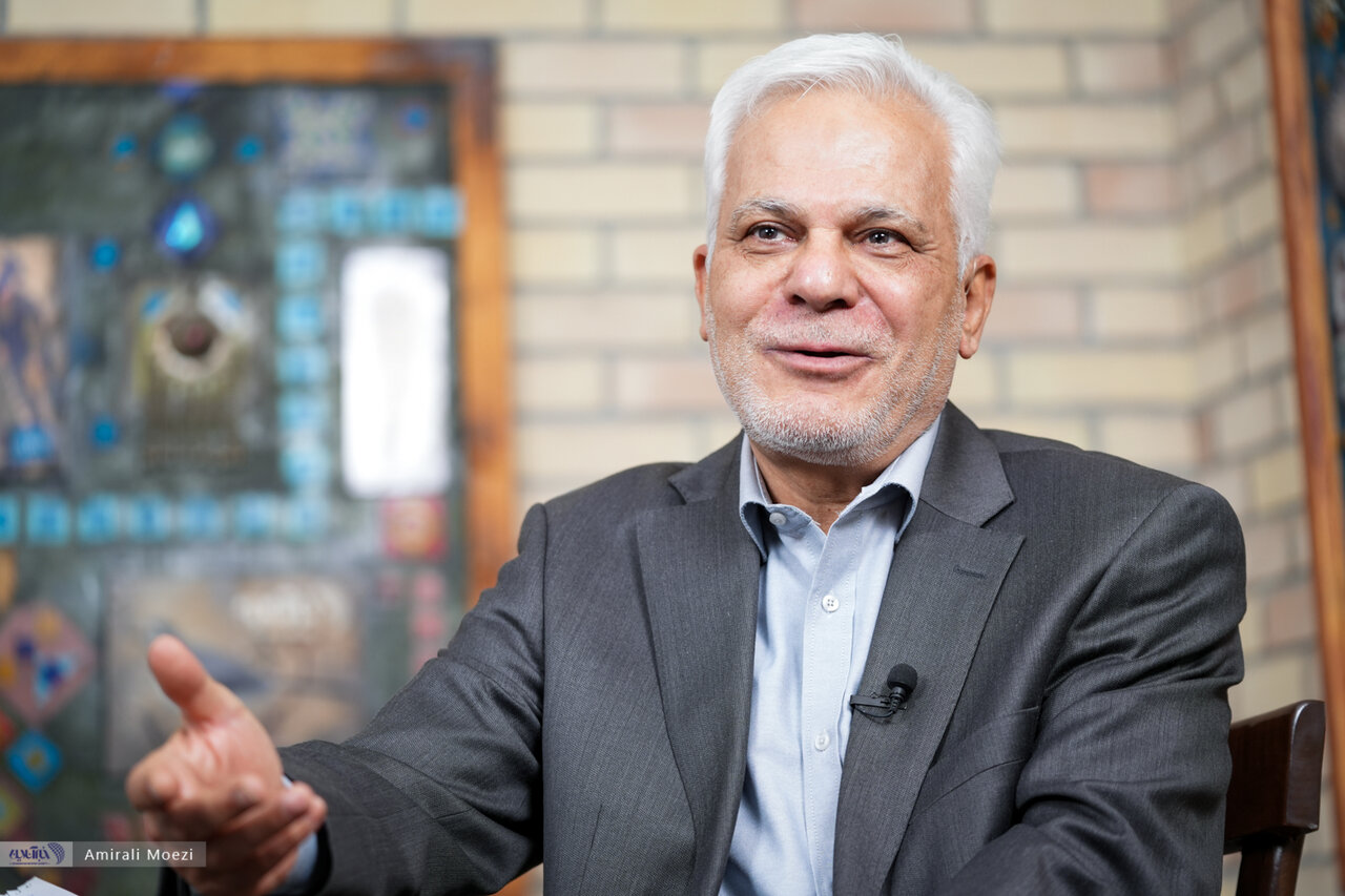 اظهارات سردار طلایی درباره نفوذ در کشور و شهادت فرماندهان نظامی اظهارات سردار طلایی درباره نفوذ در کشور و شهادت فرماندهان نظامی